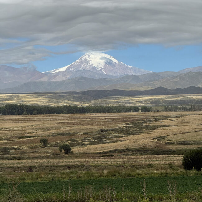 Vista desde el Motorhome del Volcán Tupungato
